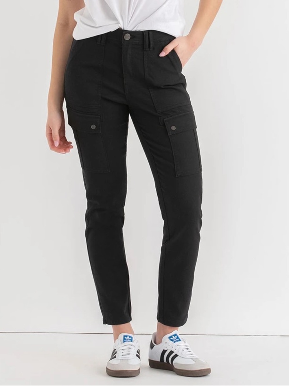 Ricki’s Skinny Black Utility Cargo Pants Size 12 - Like New